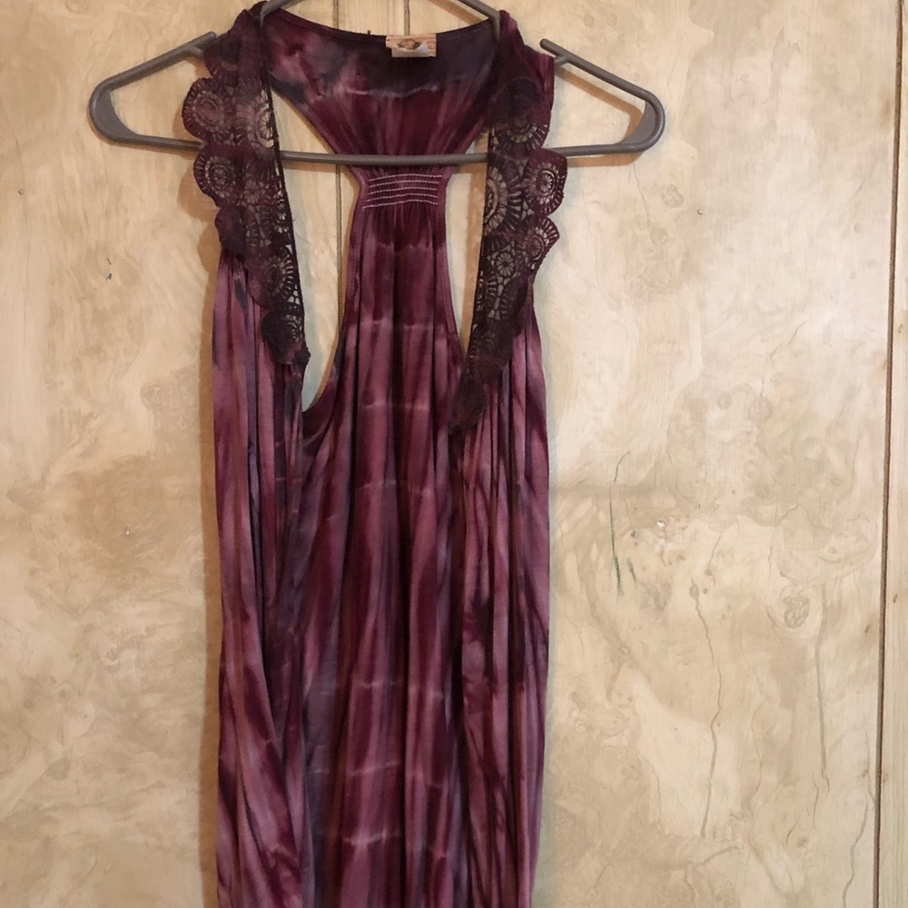 Maroon tie dye sleeveless cardigan